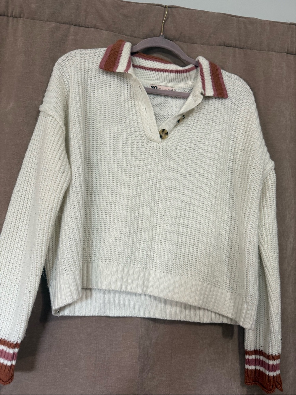 SO Cream V-Neck Polo Sweater with Rust and Pink Trim